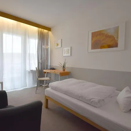 Linde * Wangen (Goppingen)